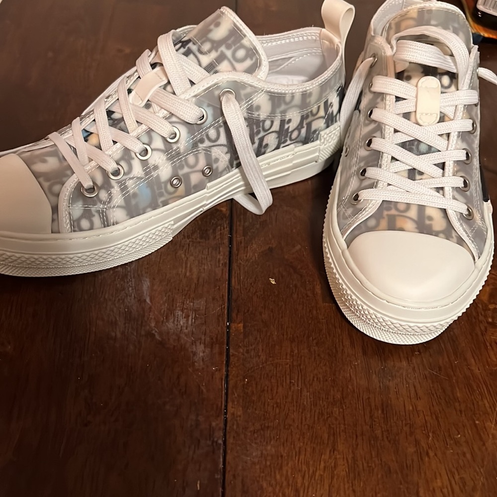 Dior sneakers